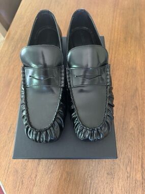 ALOHAS Black Gloss Penny Loafers